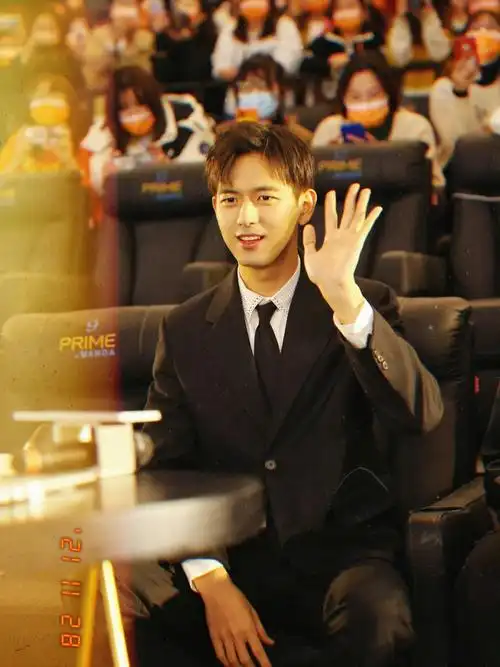 男朋友的手指太好看了修长的呀李现