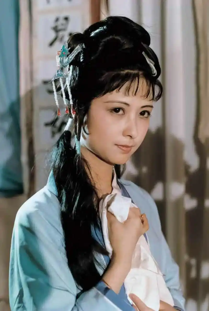 87版红楼梦绝版照#红楼梦 #古装造型 - 抖音