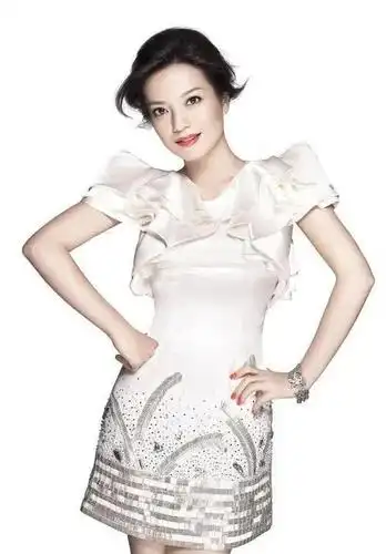 18岁的赵薇这清纯度绝了