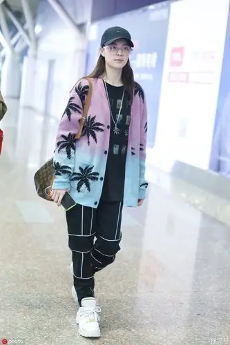 怎么会有钟楚曦这种穿衣又帅又美无敌撩人的姐姐?