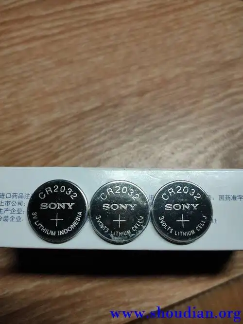 两种版本的索尼纽扣电池谁真谁假