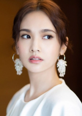 杨丞琳(中国台湾女歌手)介绍_杨丞琳的个人资料_本地屋