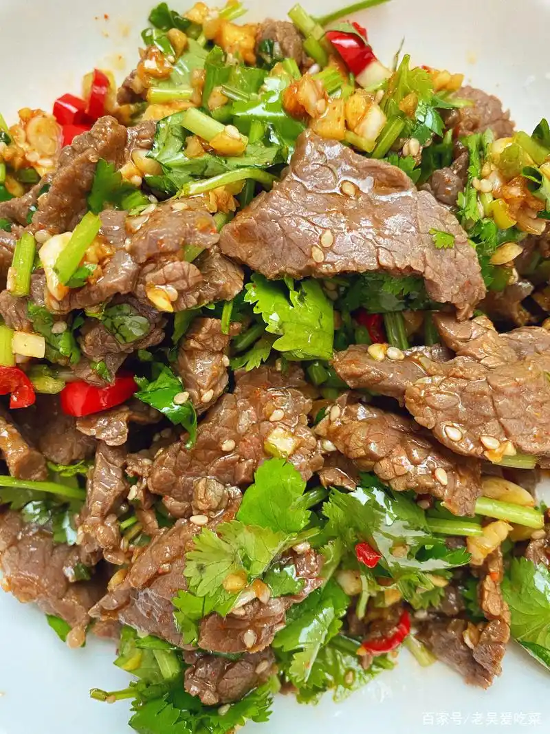 凉拌牛肉的做法,这样做太下饭了