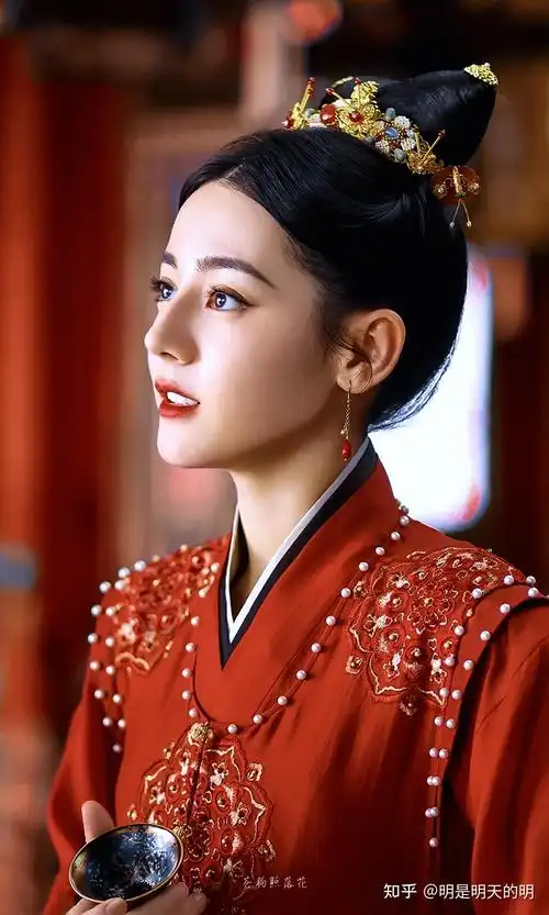 迪丽热巴在电视剧《安乐传》中的扮相如何?