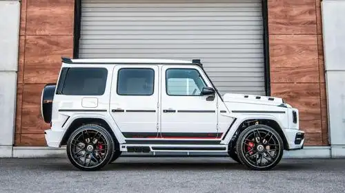 这奔驰大g改得帅!太漂亮啦!