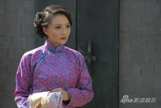 电视前沿 电视剧《三进山城》专题 > 正文  新浪娱乐讯 悬疑抗日大剧