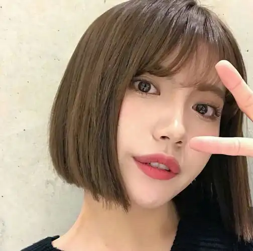 想剪短发但被发型师说不适合剪短发,该怎么办?_风格_设计_头发