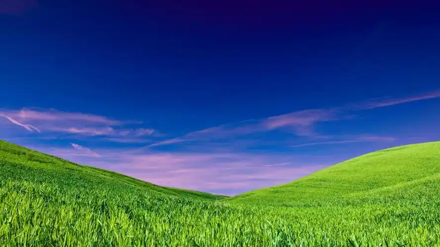 蓝天草地美景高清原图查看