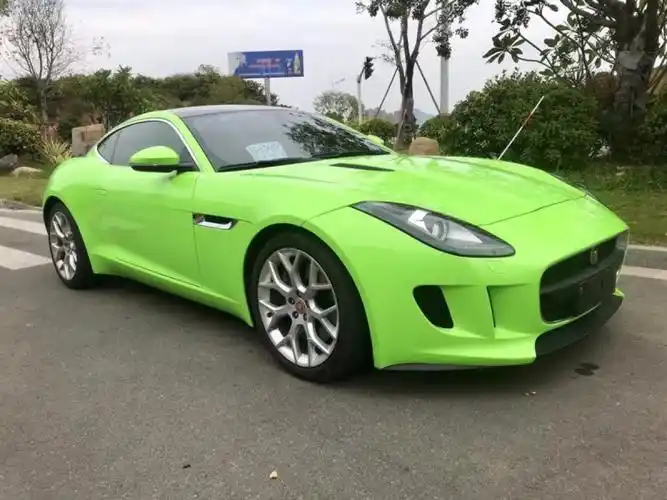 泉州2017年6月捷豹ftype2016款30ts四驱硬顶版绿色自动档