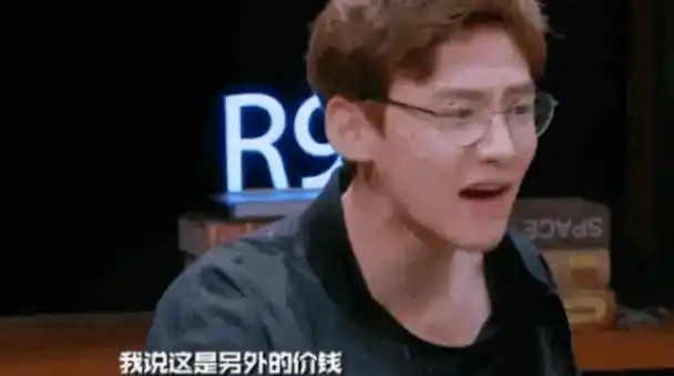 上春晚败光路人缘口碑下滑的白敬亭都经历了什么
