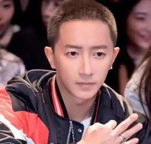 寸头男明星谁的颜值更胜一筹网友最后一位真丑哭了