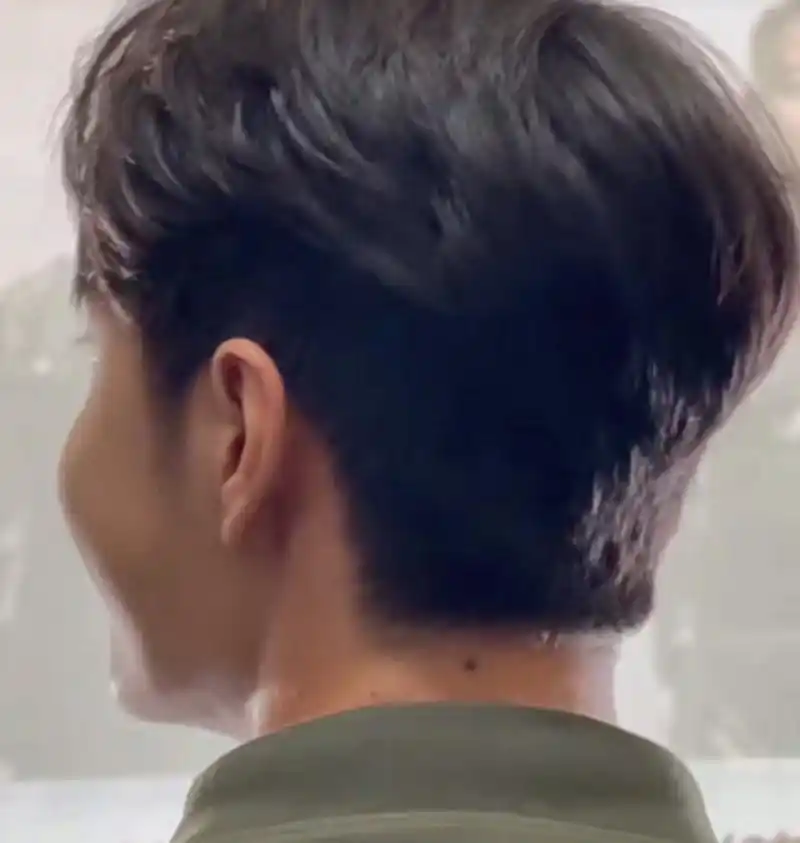 申请吸一口王一博的奶膘 #王一博