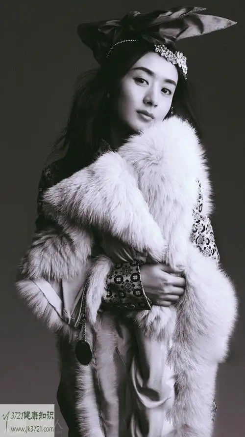 赵丽颖首登嘉人杂志封面赵丽颖嘉人图片赵丽颖嘉人艺术照