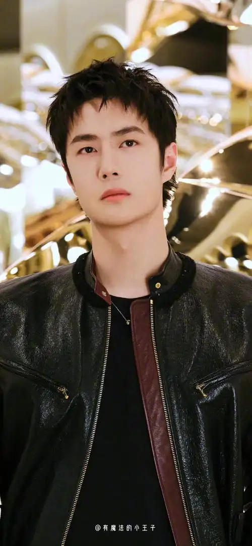王一博优质壁纸超话#王一博#95    香    95( 7月商务  日常)_ .