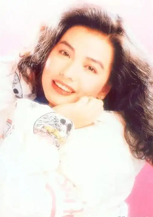 盘点中国香港娱乐圈20大顶级美女,张柏芝上榜,多人无缘榜单