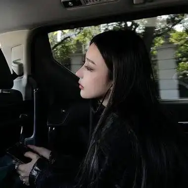 高冷气质女头女生头像