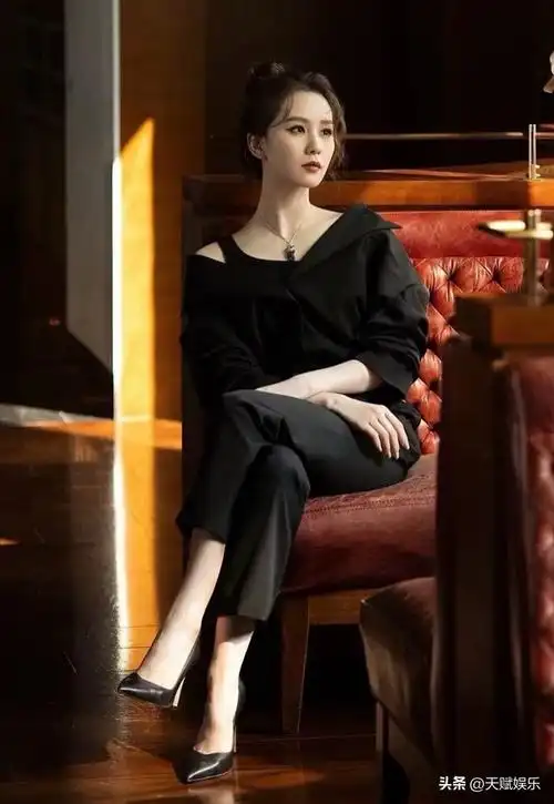 刘诗诗个人资料介绍,刘诗诗个人资料介绍身高体重(演艺圈影视演员