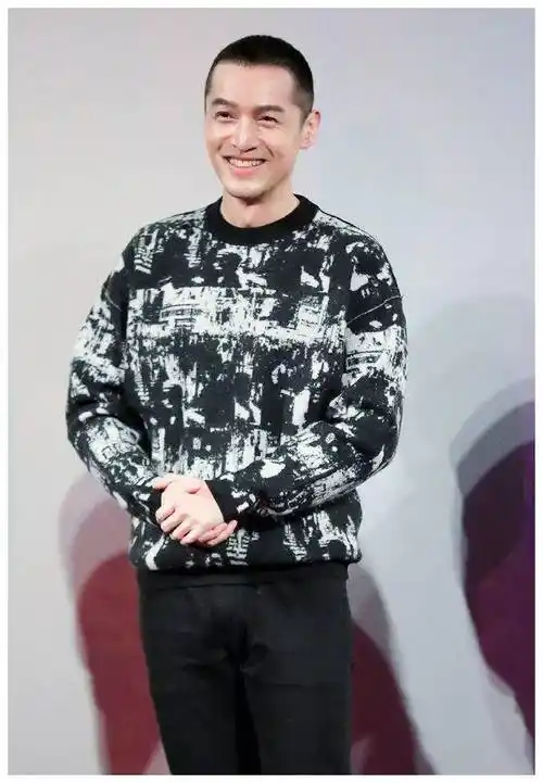 有种"神颜"叫胡歌寸头!