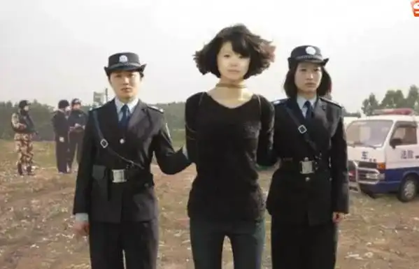 原创女毒枭贩毒被判死刑在狱中做了一件事最终逃过一死