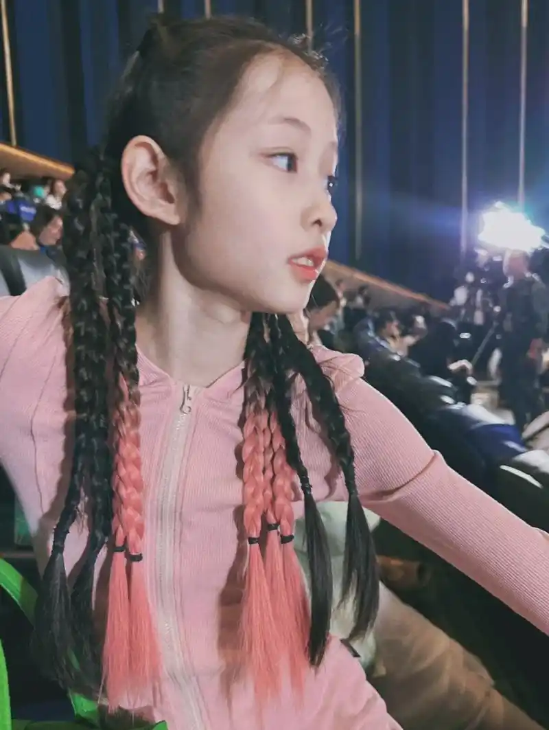 今天是脏辫女孩呀～去看了《长安三万里》,小朋友很喜欢呀,大多 - 抖