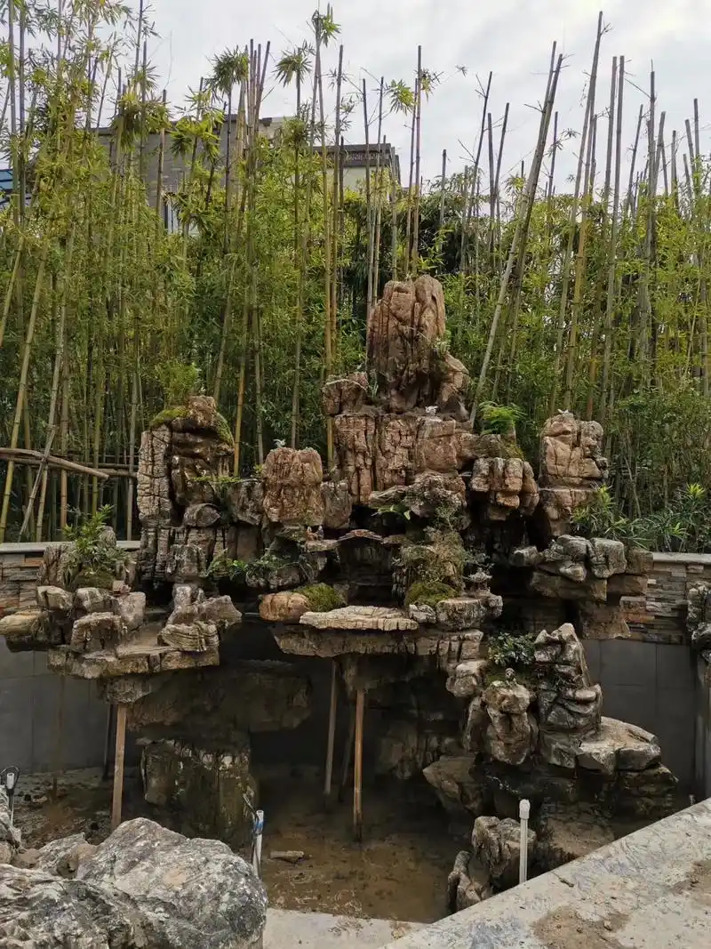 再看一眼2021 #假山制作 #庭院假山 #室内景观 这一 - 抖音