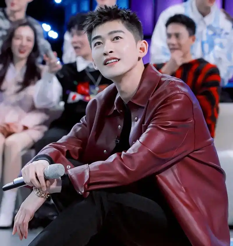 张翰 自愈系大哥哥@张翰  - 抖音