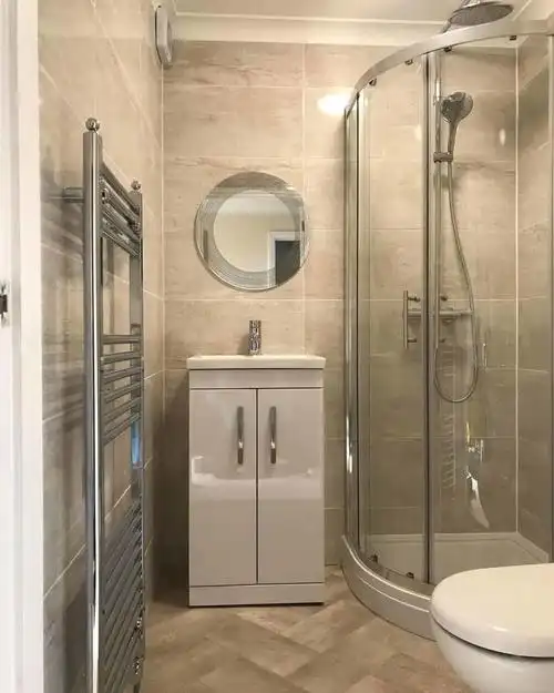 玻璃隔断多少钱一平卫生间玻璃隔断