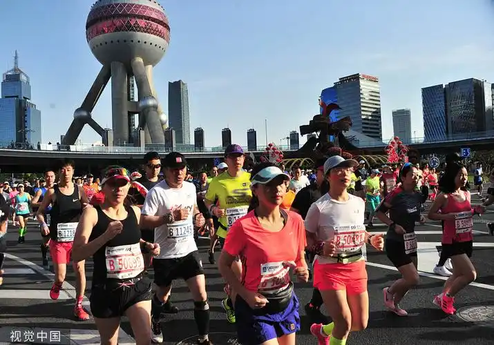 2021年,上海半程马拉松.