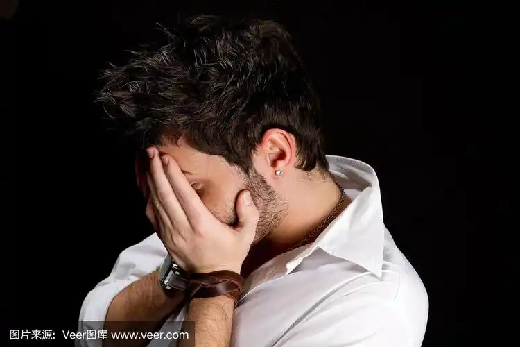 哭泣的男人
