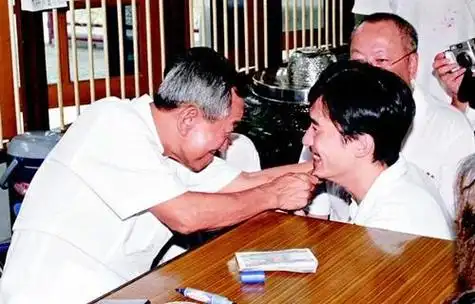 养鬼仔是什么意思 解密港台明星养小鬼的那些事儿