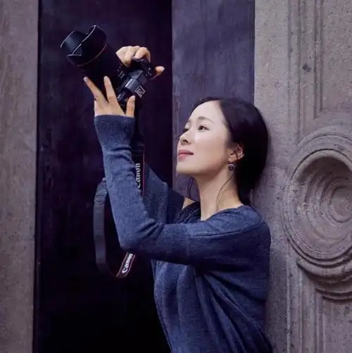 江一燕公开发文认错,在高光时刻忘了自己的本职