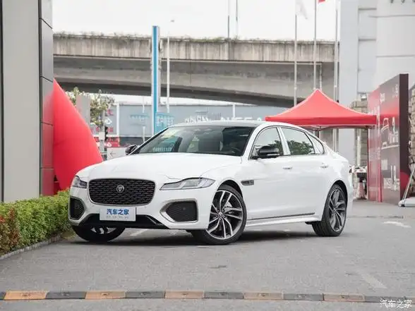 捷豹xfl店内正在促销中 欢迎到店品鉴