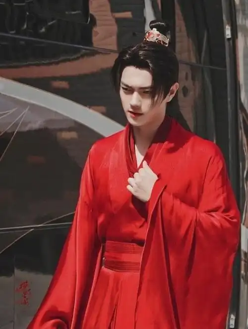 红衣古装男神排名,第一名实至名归