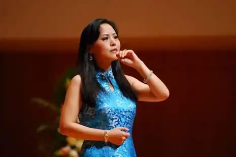 致公党员吴艳彧教授参加高雅艺术进江苏高校演出