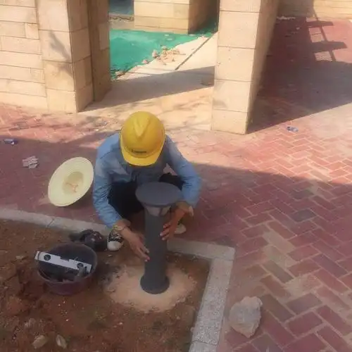 室外景观草坪灯安装.