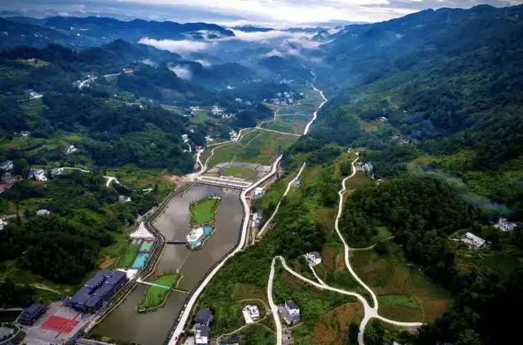 《湖北日报》头版报道了恩施市这个村_整治_排污口_生态