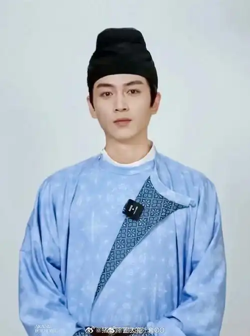 陈晓能不能再去演古装剧啊,妥妥的古装美男,古装不能没有陈晓吧,真的