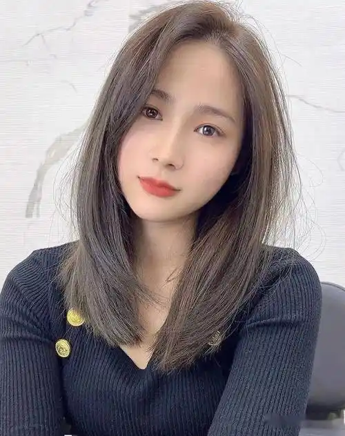 "微性感锁骨发"_中国_发型_人类