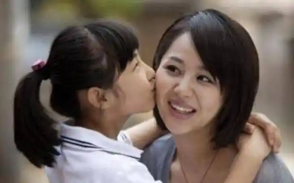 张艺兴_何炅_开心