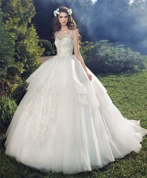 12星座女的最美婚纱!双子座的最俏皮清爽