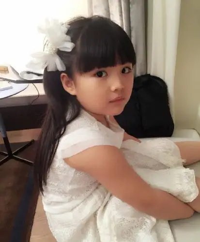 盘点明星们的女儿谁颜值最高,谁才是真正的小公举(づ~3~)づ╭