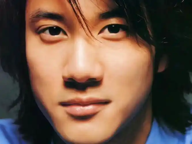 【翻唱】王力宏《两个人不等于我们》,出自evolution王力宏的音乐进化