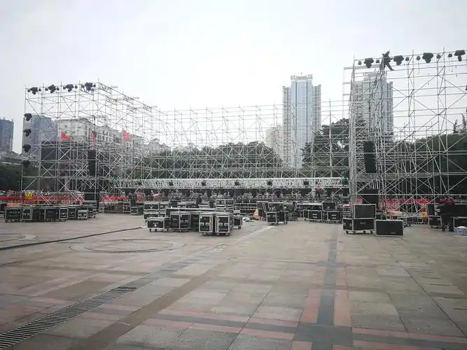 如何在成都选择一家舞台搭建公司