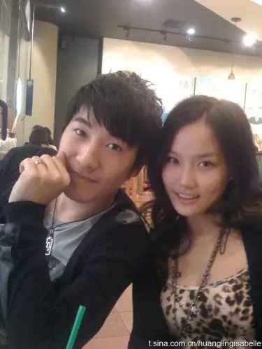 歌手黄龄的老公是谁