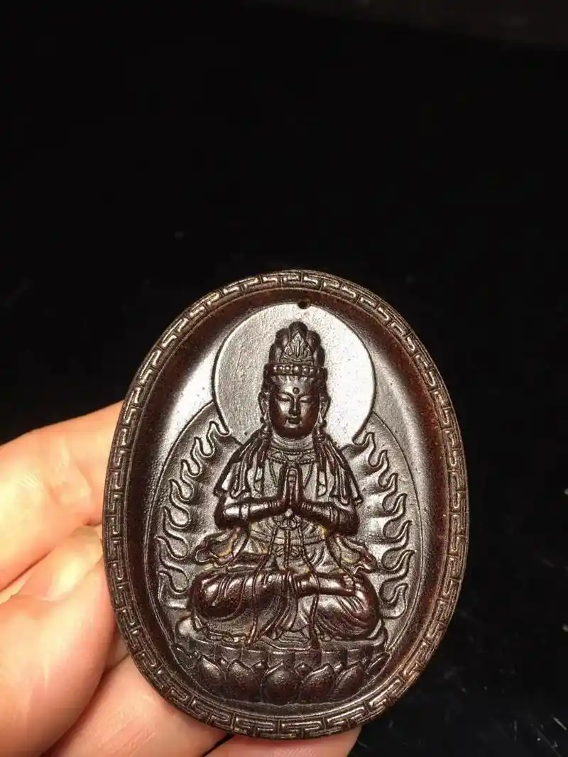 犀牛角手工雕刻观音菩萨佛像牌子,工艺精美,纹路清晰,尺寸如图 - 抖音