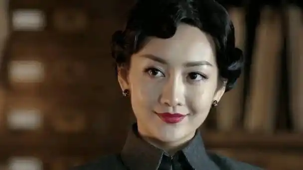 是谁梦回《伪装者》汪曼春?让人又爱又恨的女反派!