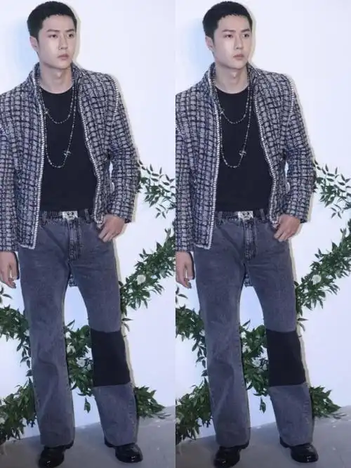 王一博不愧是男团出身这一身牛仔造型好时髦但裤子有点太个性