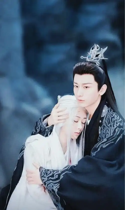 有多少喜欢杨紫和成毅的呢红色心形r