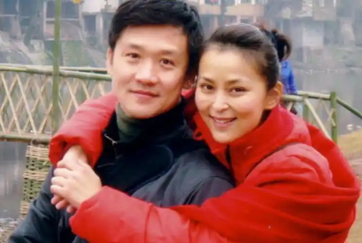 回顾许云帆娶黄志忠前妻何音与继子处成朋友结婚至今无儿女