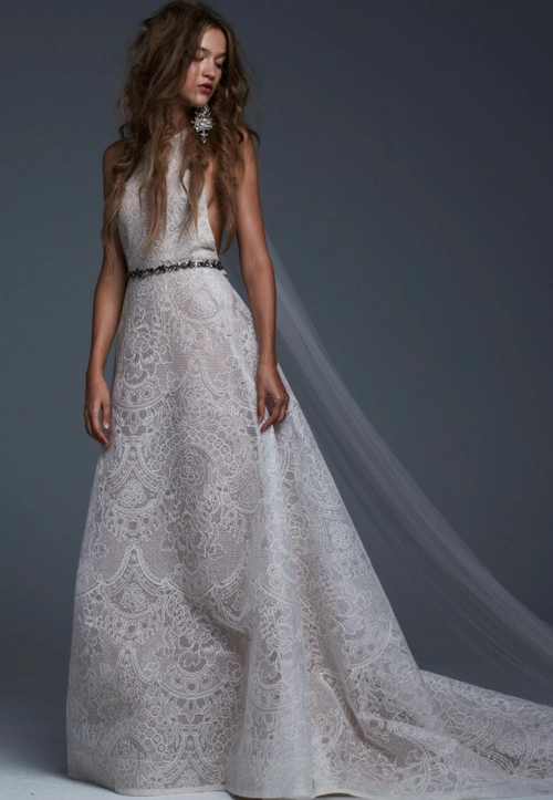 vera wang 王薇薇2017秋冬婚纱系列lookbook 本季设计灵感源自 17世纪